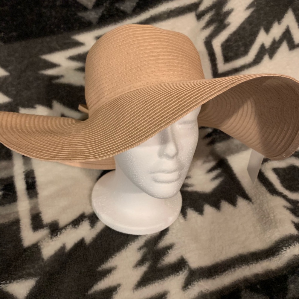 🆕 STRAW FLOPPY HAT!!! 👒